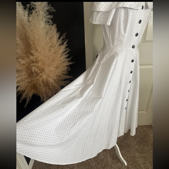 Vintage Dawn Joy 100% Cotton Polka Dot Button Up Midi Dress 
size 9/10 (small) - Picture 7 of 12